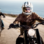 motards sur la route