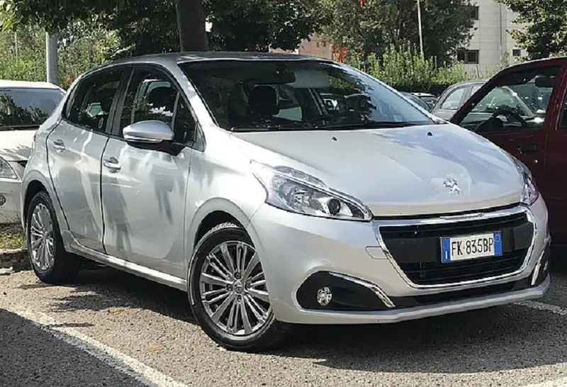 Peugeot 208 quelle pression pour les pneus