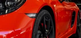 red car