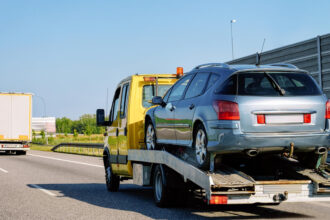 Remorquage de voitures de flotte : pourquoi choisir un prestataire spécialisé pour les entreprises ?