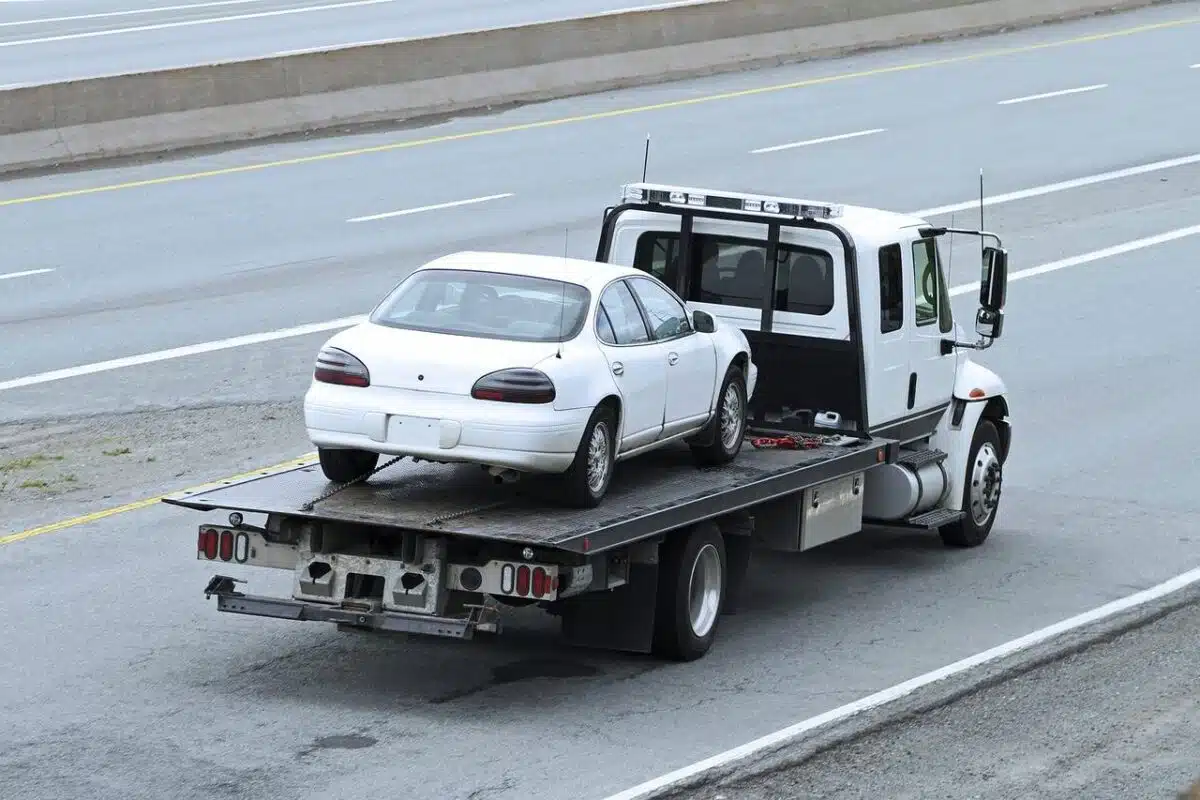 dépannage sur une autoroute